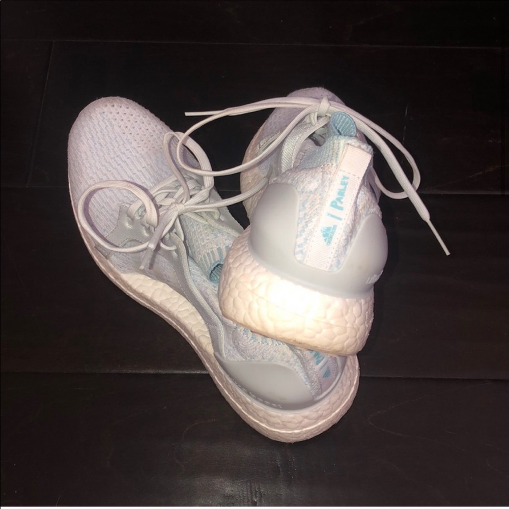 Adidas ULTRABOOST Parley sneakers